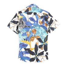 Load image into Gallery viewer, Summer Stretch Floral BBQ Shirt